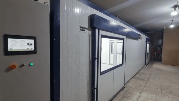 رنگ کاری مقدم ( نویان ) رنگ کاری در اتاق ایزوله