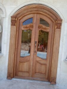 نمونه کار نماکاران سپند | تولید کننده کابنت و دکور چوبی | نمونه کار ساخت درب چوبی