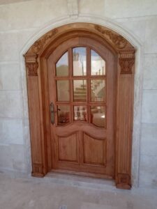 نمونه کار نماکاران سپند | تولید کننده کابنت و دکور چوبی | نمونه کار ساخت درب چوبی